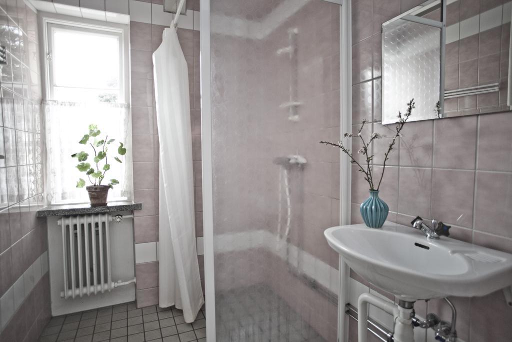 Talldungens Gardshotell Brösarp Zimmer foto