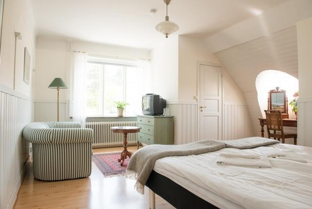 Talldungens Gardshotell Brösarp Zimmer foto